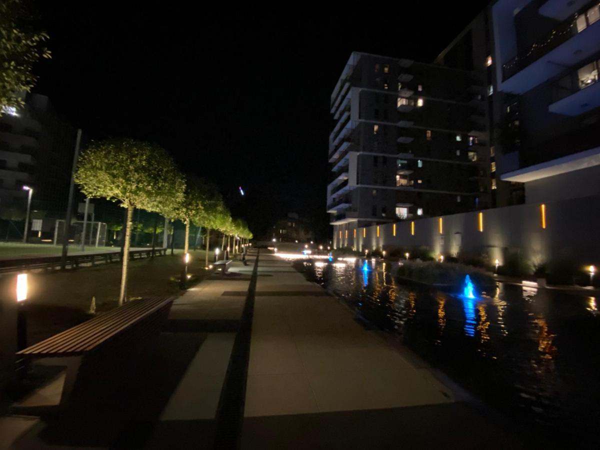 Studio Wola Apartament Kasprzaka - Wifi + Smart Tv Warsaw Ngoại thất bức ảnh