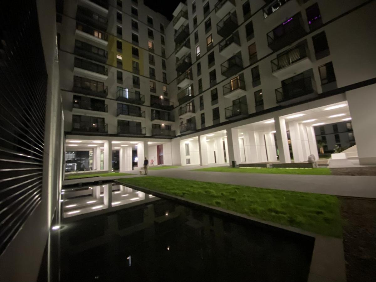 Studio Wola Apartament Kasprzaka - Wifi + Smart Tv Warsaw Ngoại thất bức ảnh